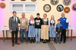 Weinfest mit Königsproklamation 2025
